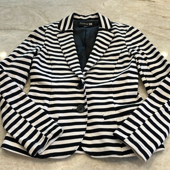 Forever 21 Striped Blazer | Black & White | Fitted‎ Jersey Knit | Size S - Picture 2 of 12